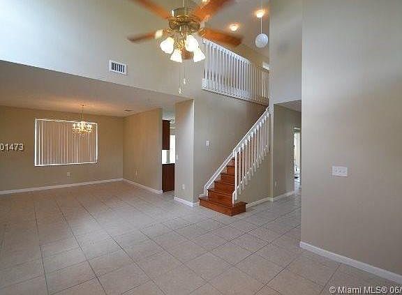 2nd image of 166 E Royal Cove Cir