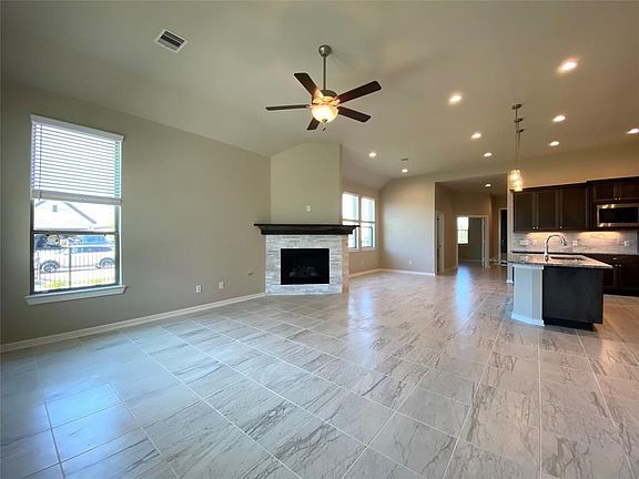 2nd image of 10927 Silky Willow Ln