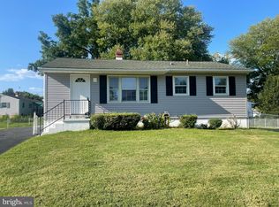228 Ellsworth Dr, Newark, DE 19711
