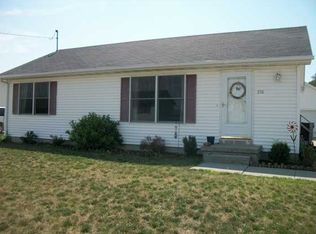 216 NE Trent Ave, Elkhart, IA 50073