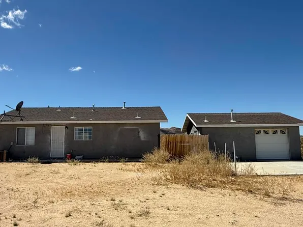 1863 Cypress Ln, Landers, CA 92285