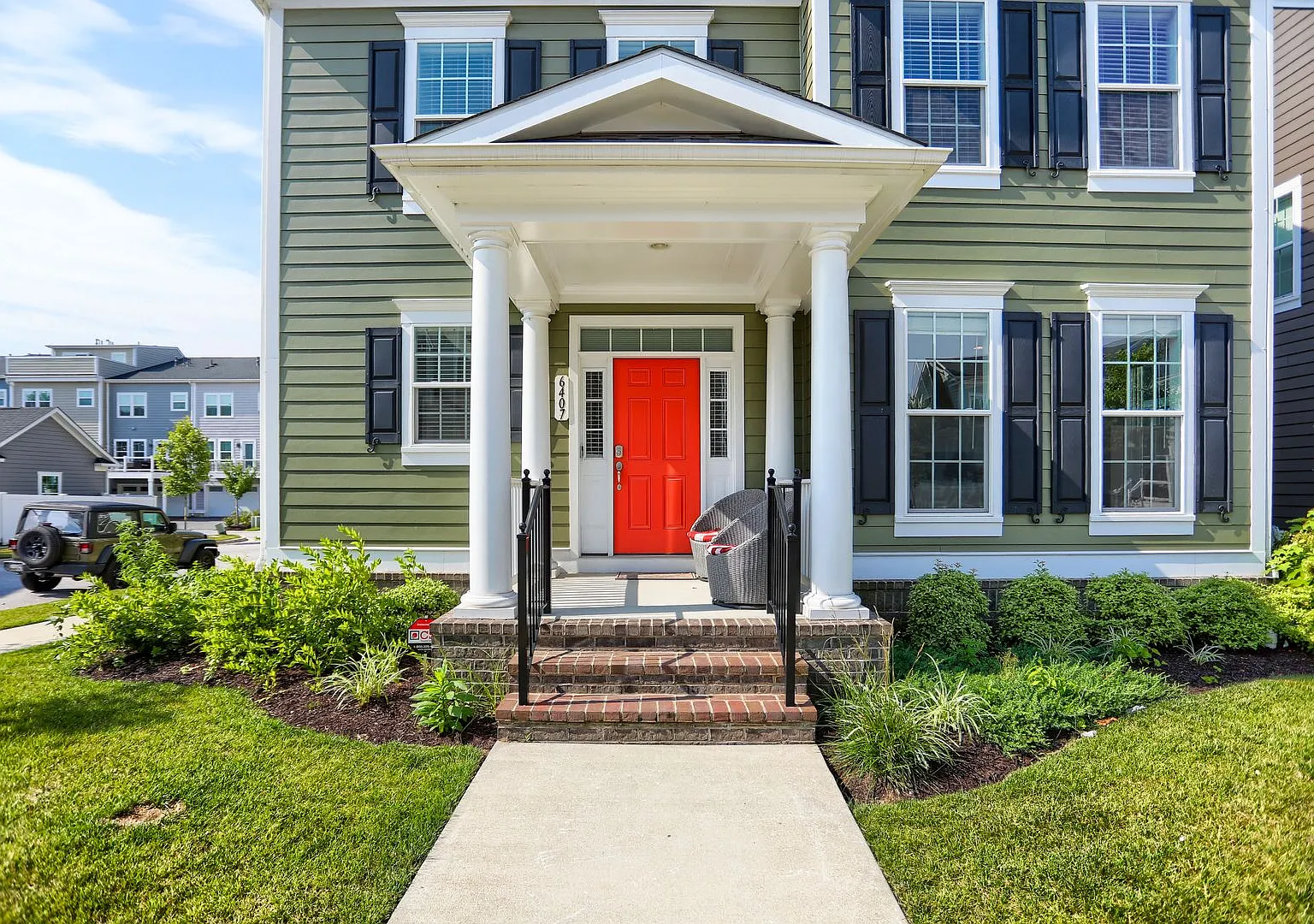 6407 Falconwood Street — Photo 2