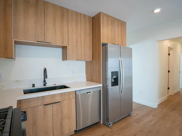 1038 S Westmoreland Ave, Los Angeles, CA 90006