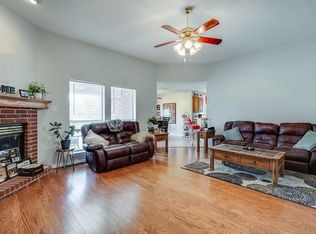 231 Kimberly Hl, Palmer, TX 75152