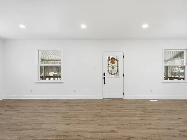 20543 Gudith Rd #2 — Photo 25