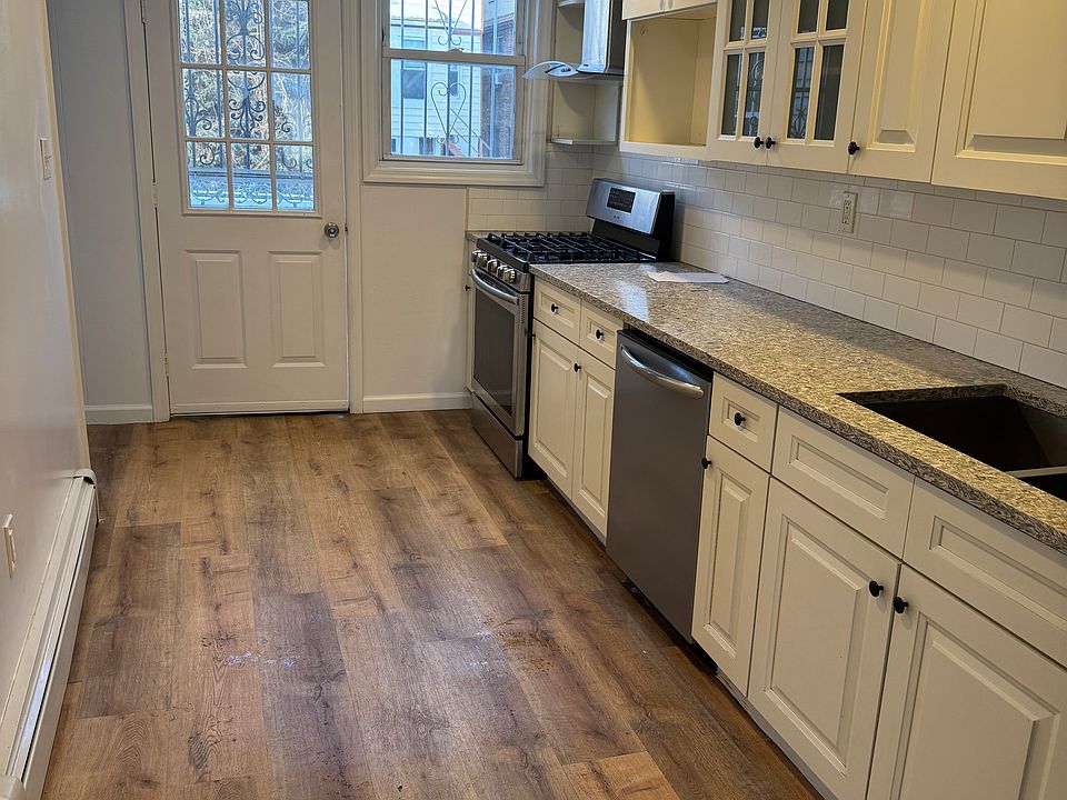 1st image of 2889 Wellman Ave Unit 2