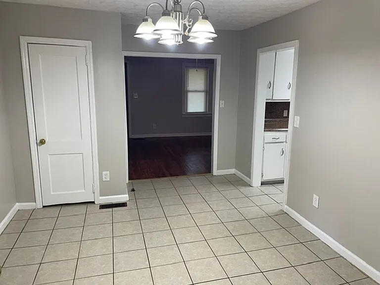 147 Mallory Dr — Photo 7
