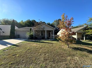 29962 Westfield Dr, Harvest, AL 35749