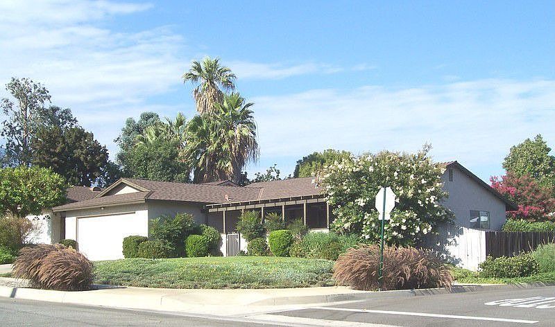 1st image of 6889 Ramona Ave