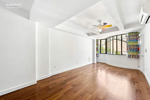 Rented by Sotheby's International Realty | media 12