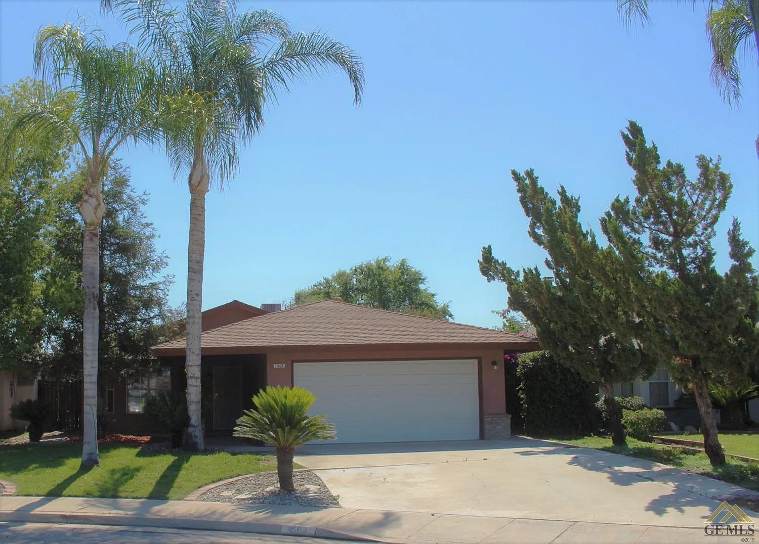 3504 Pueblo Ct photo 1