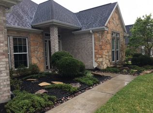 2490 Sunflower Ln, Beaumont, TX 77713