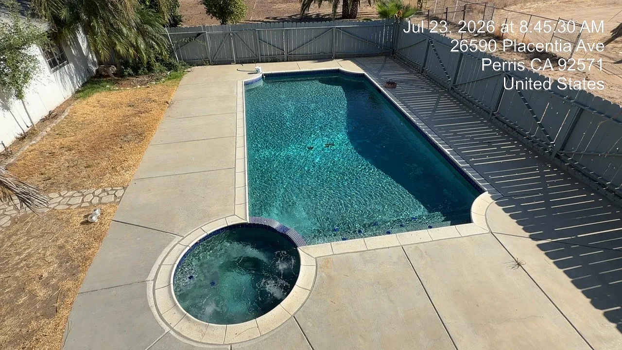 1 bed, 950 sqft, $2,400 — Photo 2