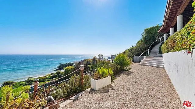 31654 Broad Beach Rd — Photo 57