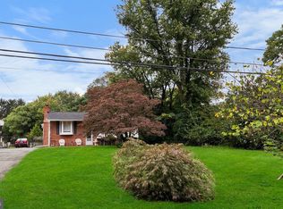 17620 Burdette Ln, Germantown, MD 20874