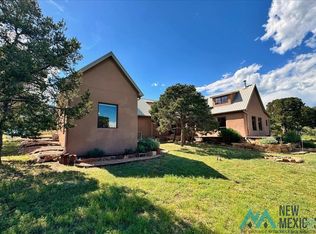 125 Tierra Del Dios Rd, Rowe, NM 87562