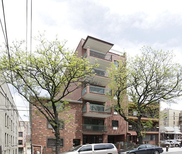 1st image of 2317 Broadway #2