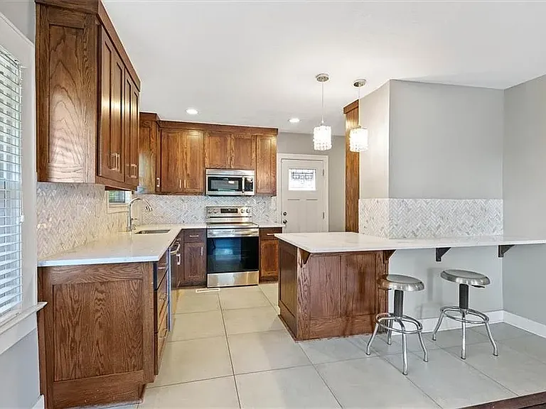 4540 Adams St — Photo 15