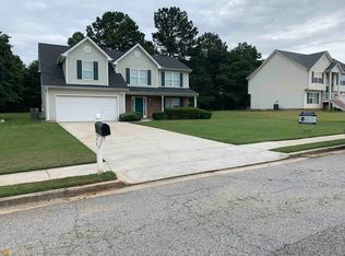 1204 Waterford Dr, Loganville, GA 30052