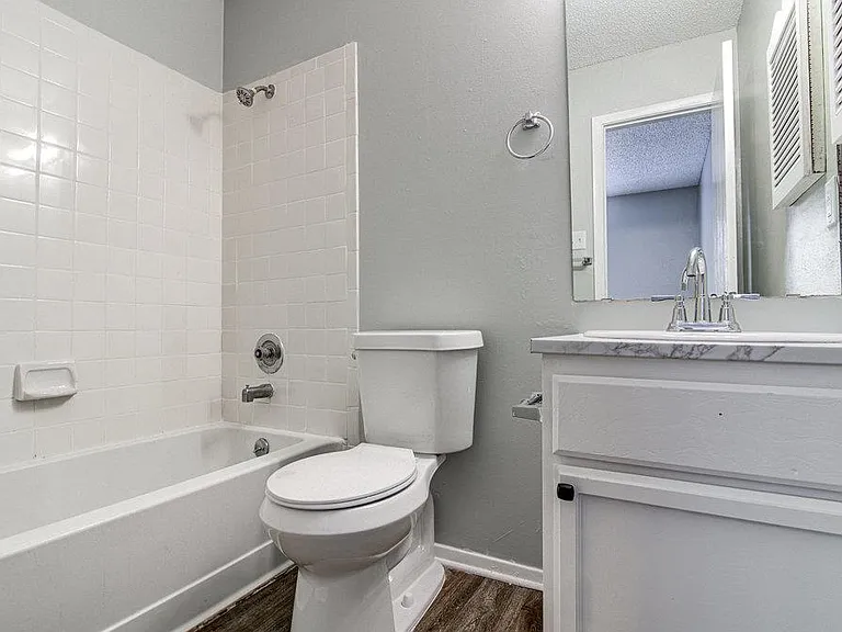 8200 W Gate Blvd #A — Photo 14