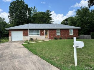 1101 Fain Dr, Saint Louis, MO