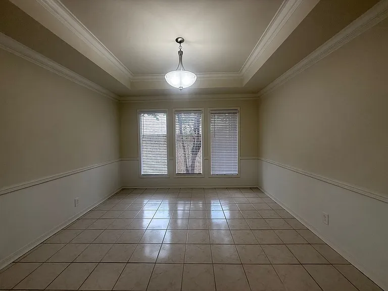 206 Cambridge Rd — Photo 27