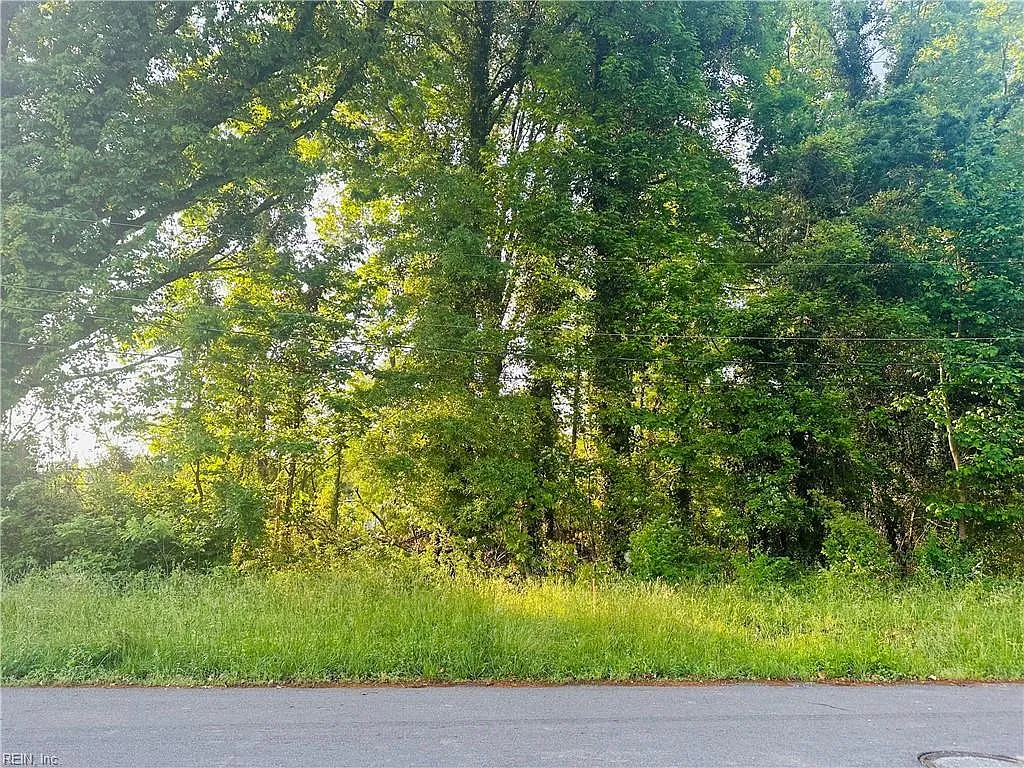 LOT 24 King William Ave photo 1