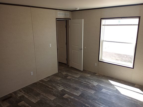 5th image of 2155 S Brabant #37