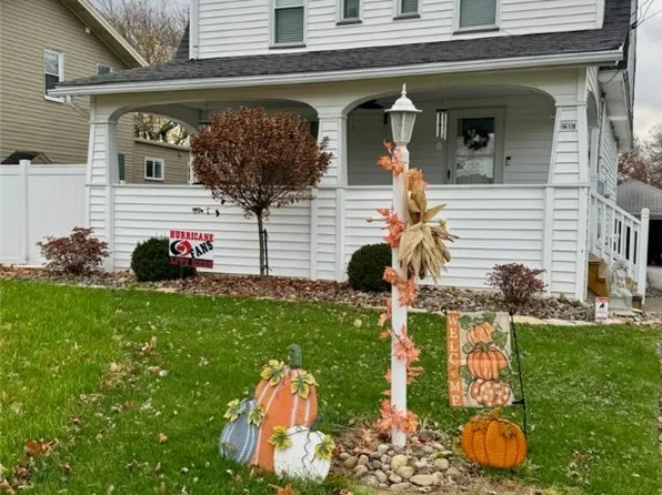 1207 N Mercer St, New Castle, PA 16105
