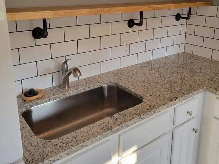 2663 Mounts Rd #2 — Photo 8