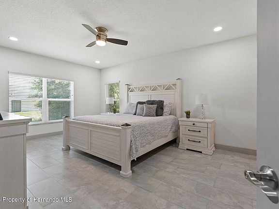 4th image of 5328 Baldock Ave