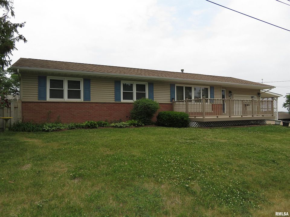 236 13th St, Silvis, IL 61282 Zillow