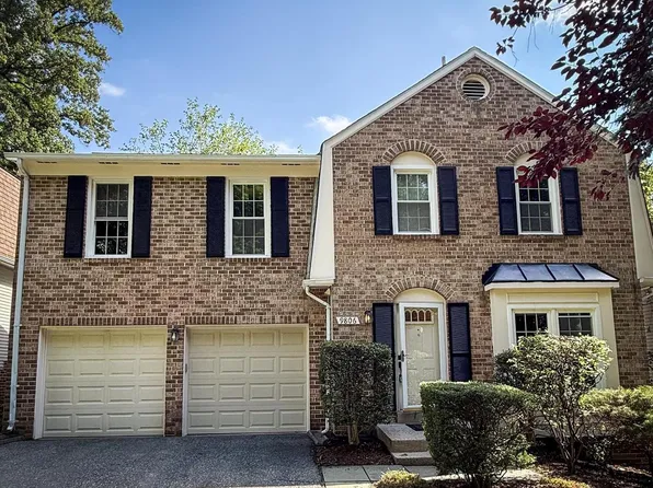 9806 Campbell Dr, Kensington, MD 20895