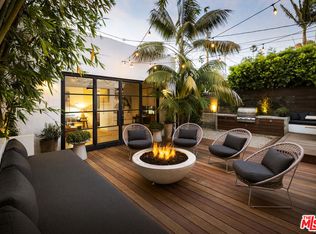 817 Crestmoore Pl, Venice, CA 90291