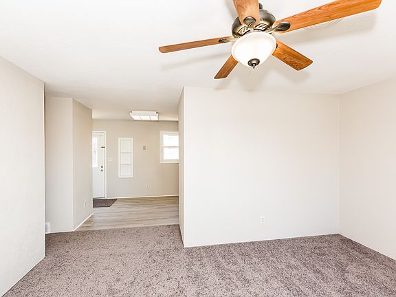 5th image of 701 Plaza Dr