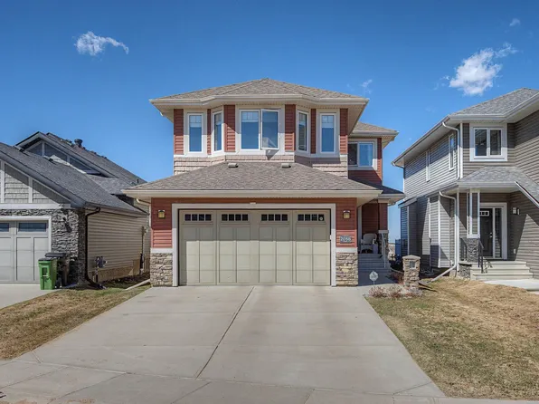 2086 Redtail Cmn NW, Edmonton, AB T5S 0H4