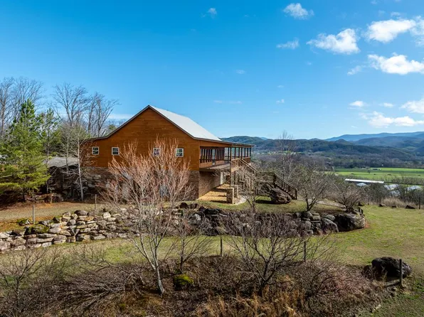 540 Plemons Rd, Crandall, GA 30711