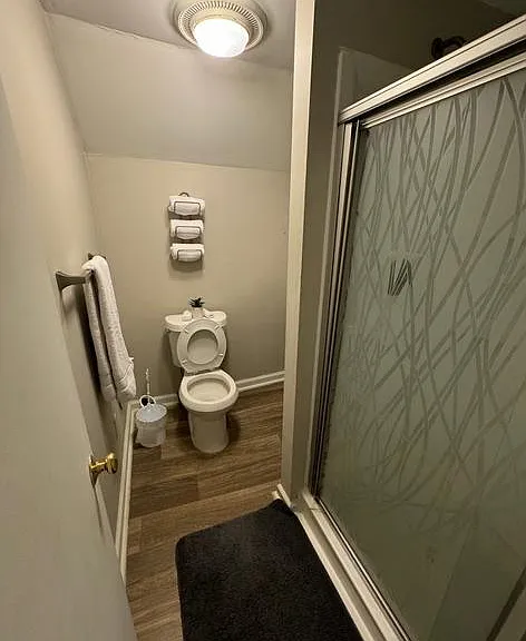 1227 Brookwood Dr — Photo 2