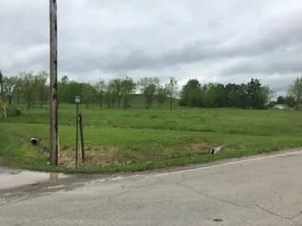 104 W Burnick St, Mulberry, KS 66756