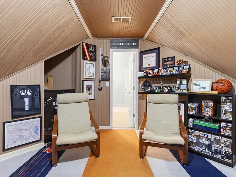 2300 Amberley Woods Trce — Photo 28