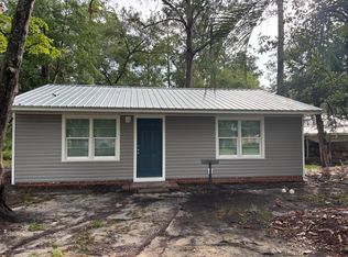 324 Rogers St, Jesup, GA 31545