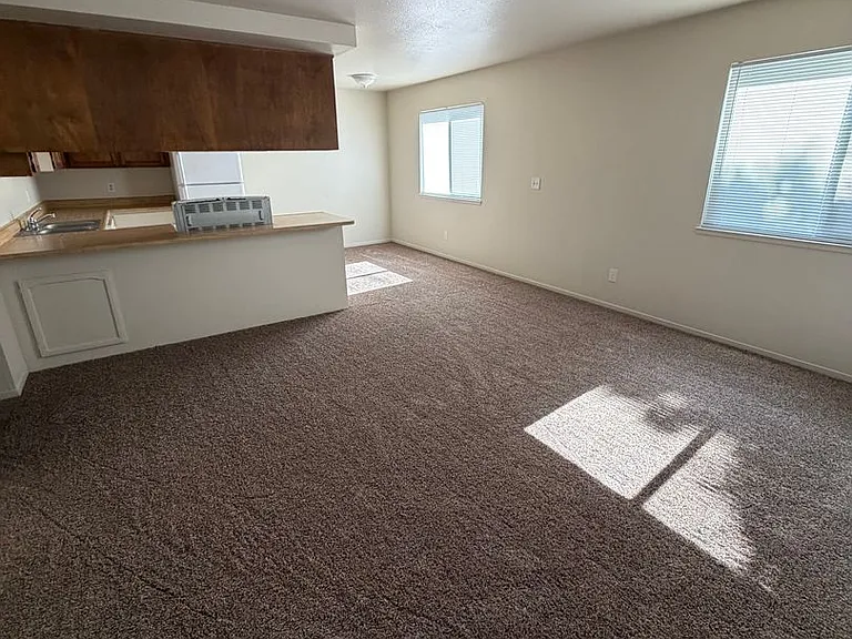 3352-3358 San Mateo Ct — Photo 1