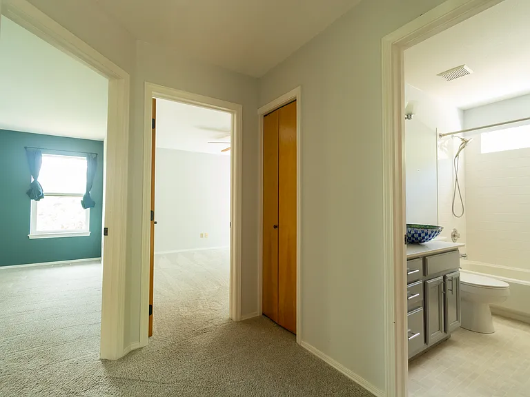 1360 Pinon Ridge Ct — Photo 22