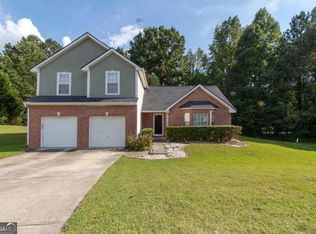 10798 Misty Meadows Pl, Hampton, GA 30228