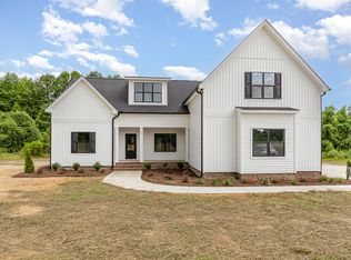 75 Kettle Creek Dr, Zebulon, NC 27597