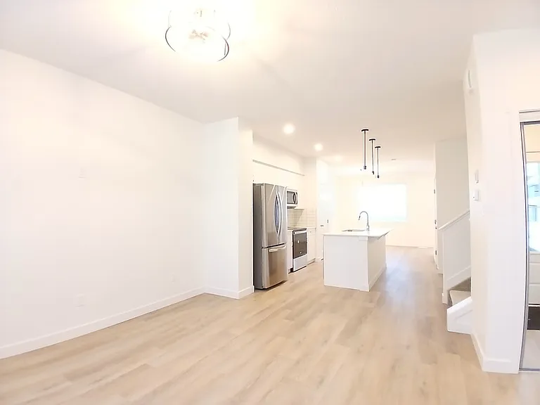 6351 King Wynd SW #UPPER — Photo 21