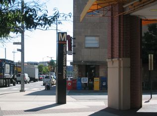 2424 16th St N APT 5, Arlington, VA 22201