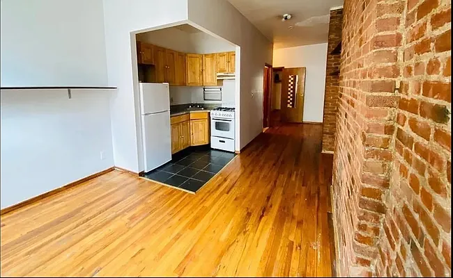 Rented by Crosstown Apartments NYC | media 13