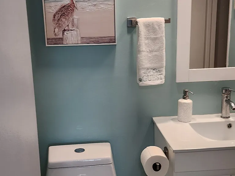 4775 Cove Cir #204 — Photo 14