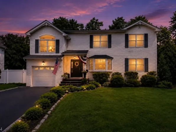 37 HALL DRIVE, Clark Twp., NJ 07066